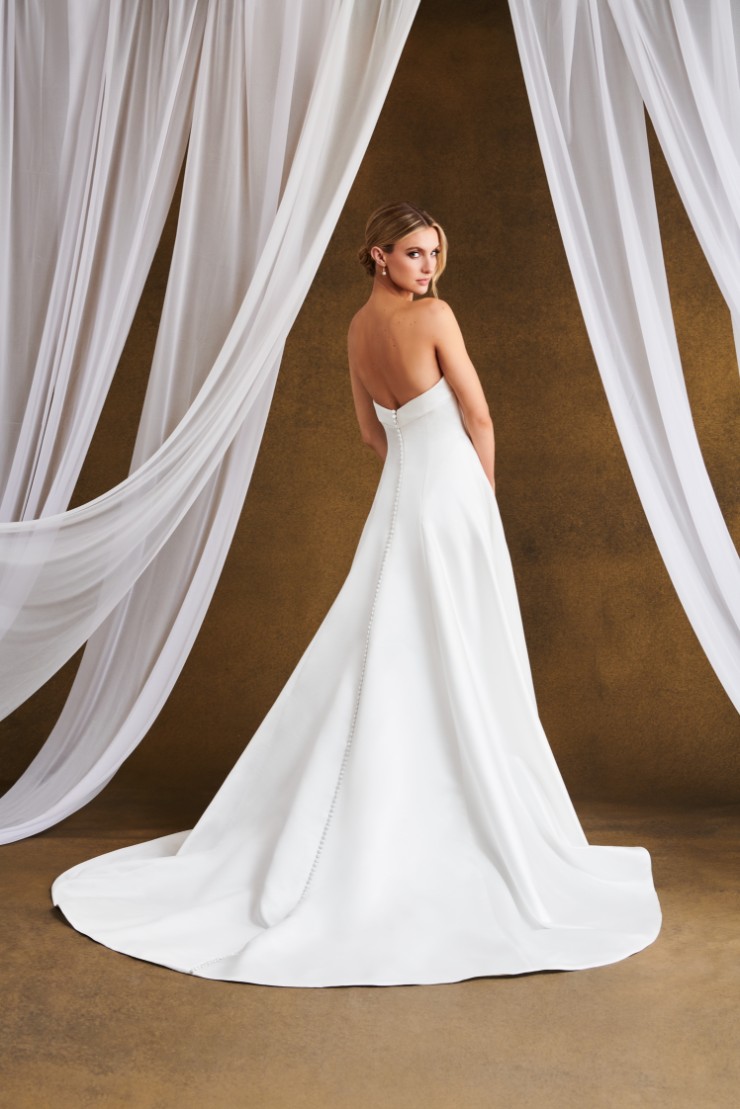 Kelly Faetanini Celestia-HS #2 picture