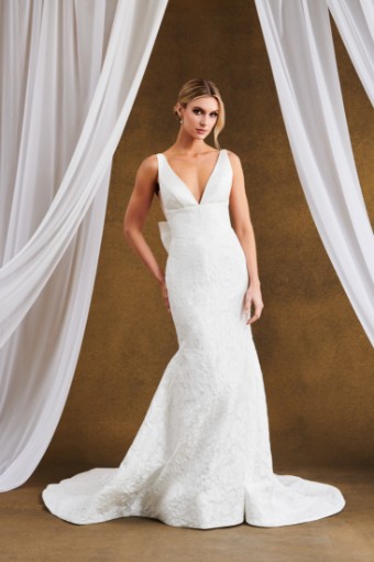 Kelly Faetanini Lyra-B $0 default thumbnail