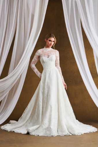 Kelly Faetanini Majesty $0 default thumbnail